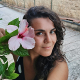 Profile picture for user Eleonora_